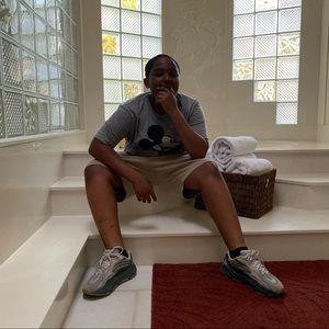 Meet your Posher, Royal